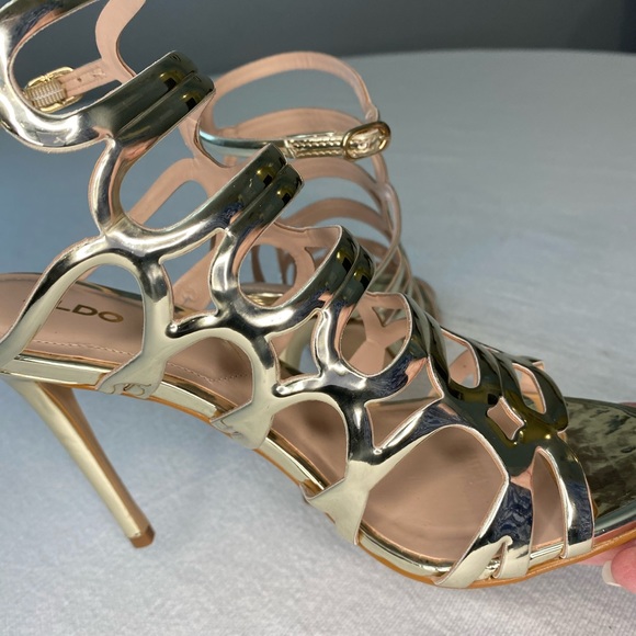 Aldo brand gold colored gladiator style heels - Picture 9 of 12